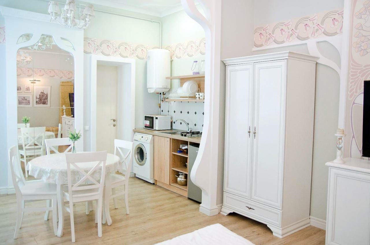 לבוב Deluxe Appartment In The City Center מראה חיצוני תמונה