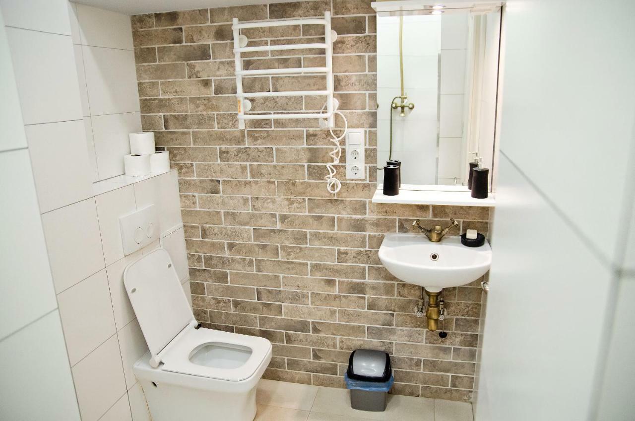 לבוב Deluxe Appartment In The City Center מראה חיצוני תמונה