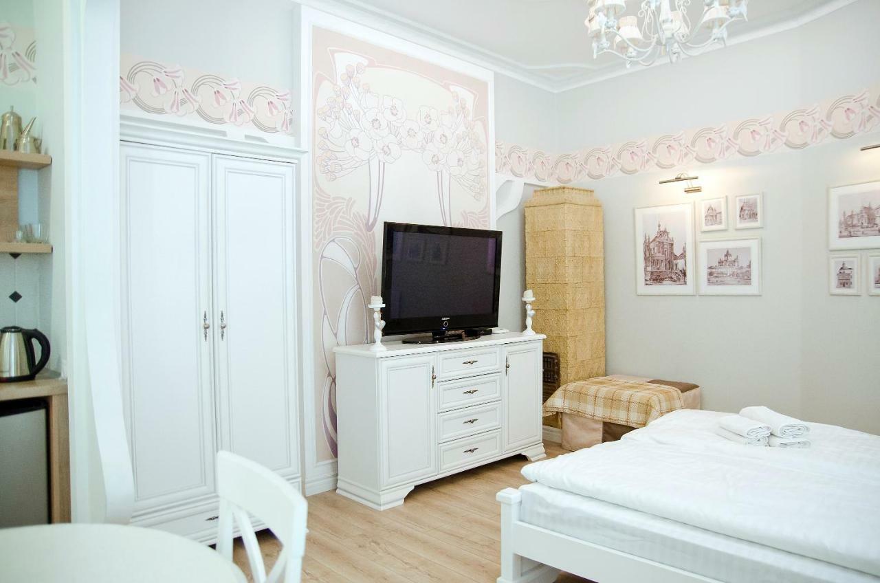 לבוב Deluxe Appartment In The City Center מראה חיצוני תמונה